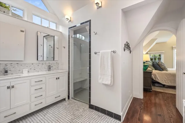 $1,649,000 | 1024 Pontiac Road, Wilmette, IL 60091