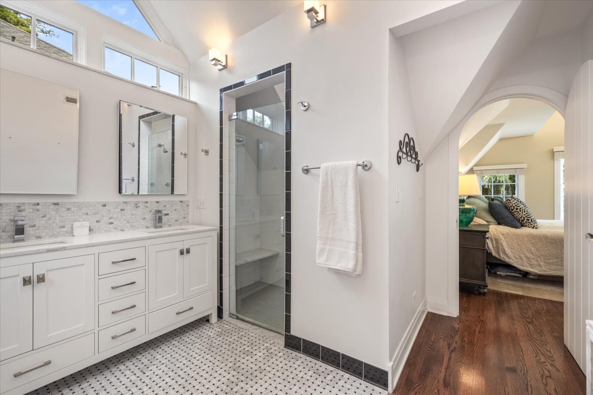 1024 Pontiac Road Wilmette, IL 60091 - Photo 20 of 33