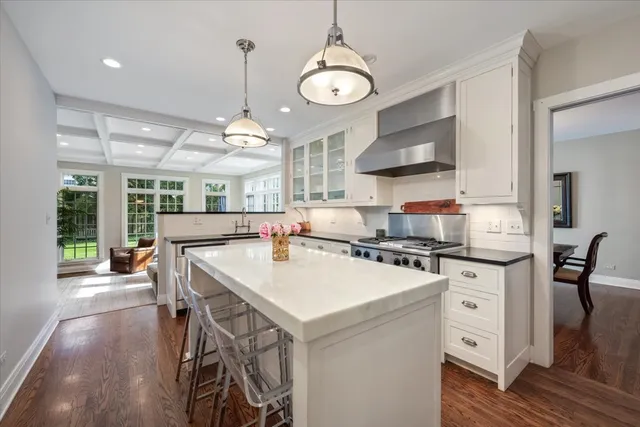 $1,649,000 | 1024 Pontiac Road, Wilmette, IL 60091