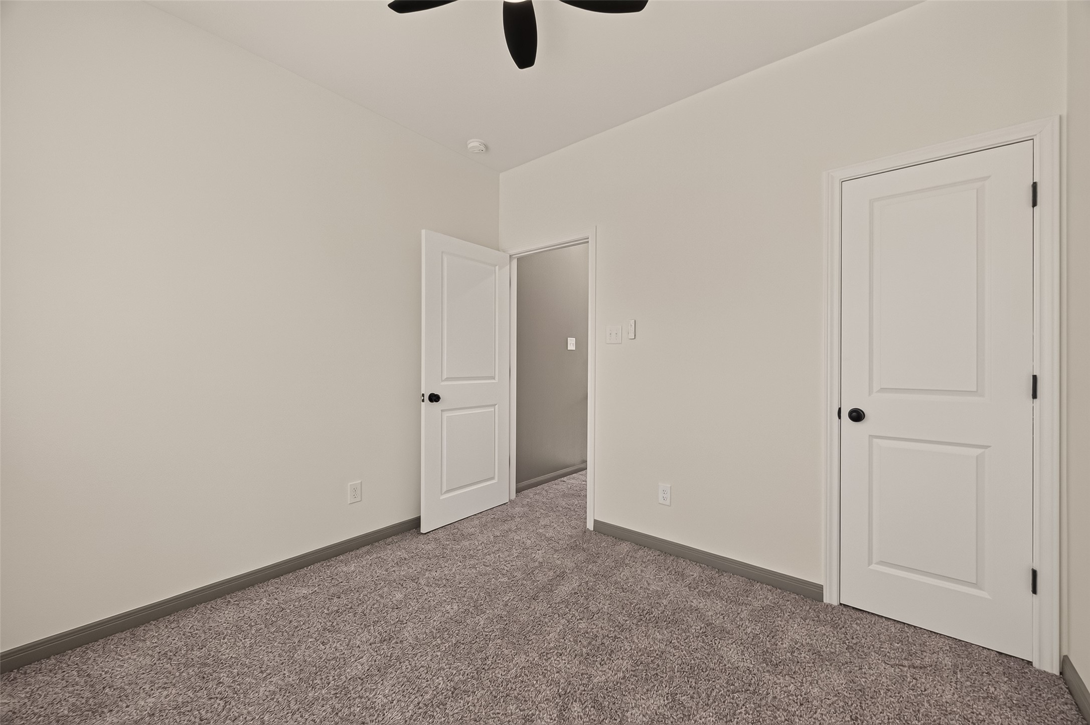 8306 Tidwell Road, Unit B Houston, TX 77028 - Photo 13 of 24
