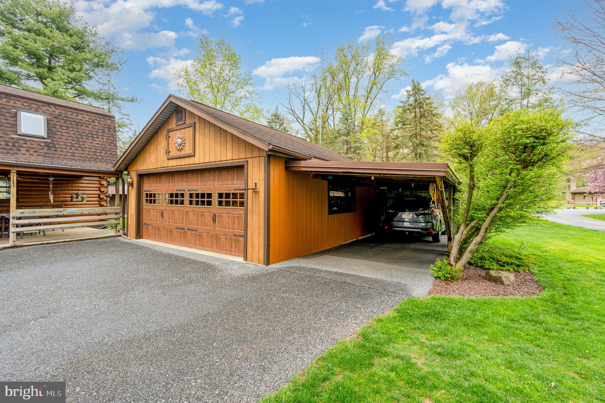 1146 Mountain Road Manheim, PA 17545 - Photo 6 of 40