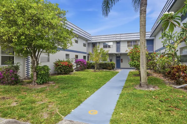 $144,000 | 373 Tuscany Lane, Delray Beach, FL 33446
