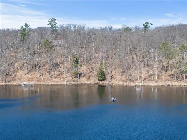 $199,900 | 22311 Shadow Point, Emily, MN 56447