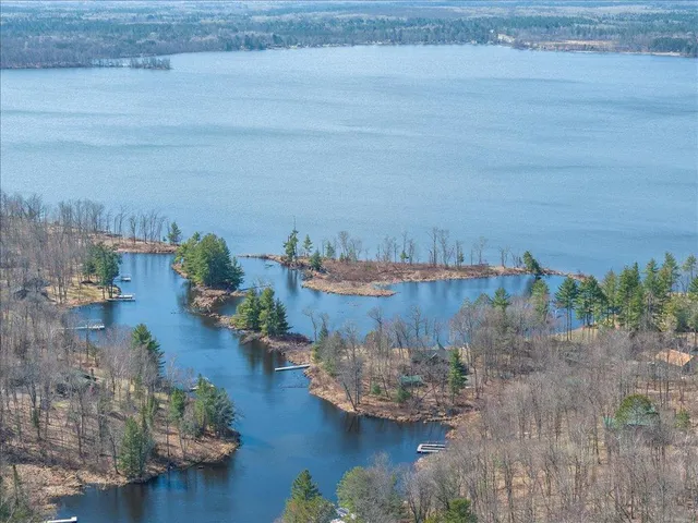 $199,900 | 22311 Shadow Point, Emily, MN 56447