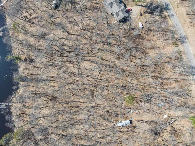 $199,900 | 22311 Shadow Point, Emily, MN 56447