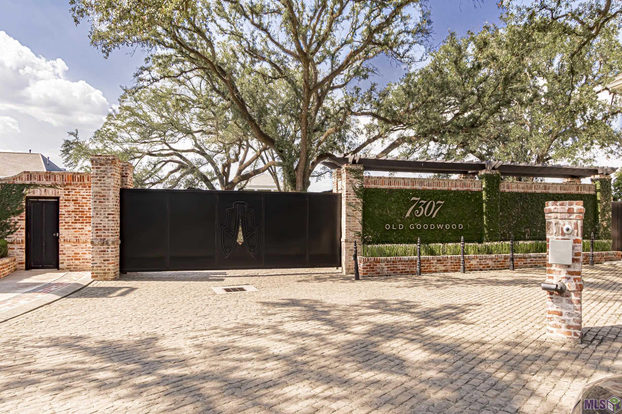 7217 Goodleaf Way Baton Rouge, LA 70806 - Photo 4 of 5 Subdivision Gated Entrance