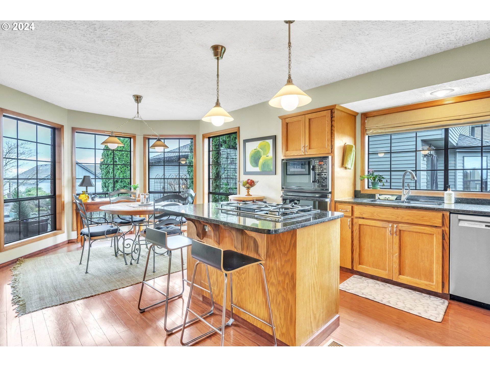 635 Northwest View Ridge Lane Camas, WA 98607 - Photo 9 of 31 Gallery Image 9