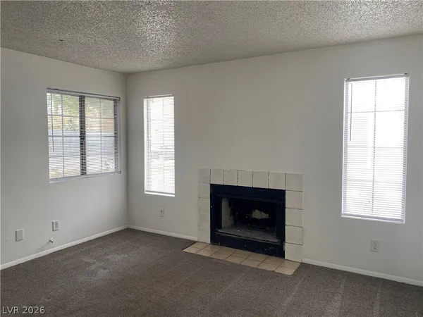$1,225 | 1954 Nebula Drive, Unit 187, Las Vegas, NV 89115