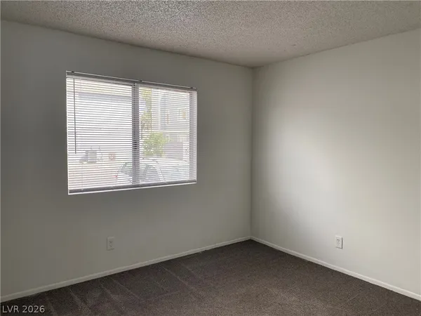 $1,225 | 1954 Nebula Drive, Unit 187, Las Vegas, NV 89115