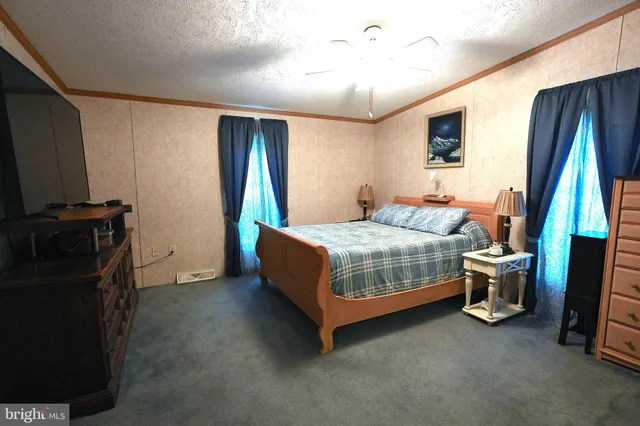 $99,900 | 16 Shamrock Avenue, Mohrsville, PA 19541