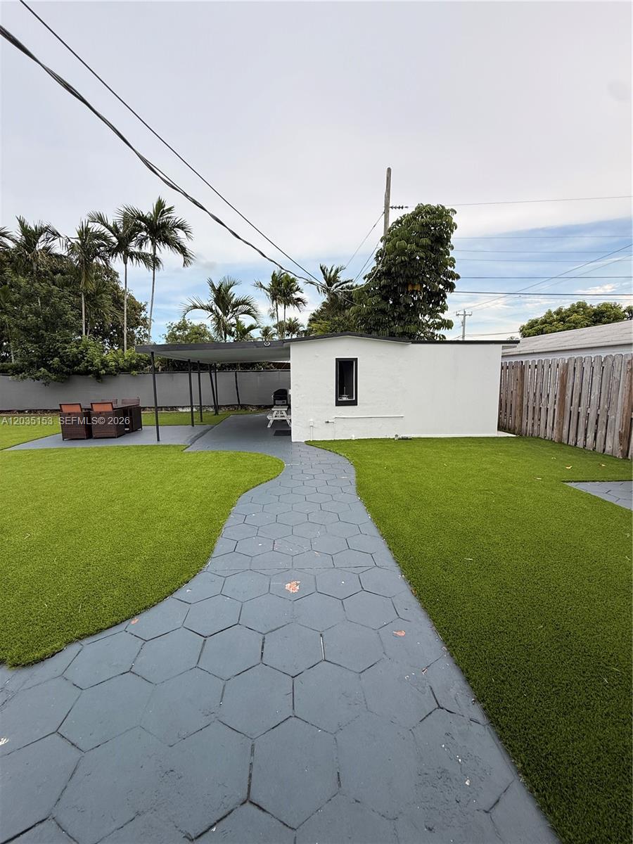 10000 Southwest 43rd Street Miami, FL 33165 - Photo 14 of 21