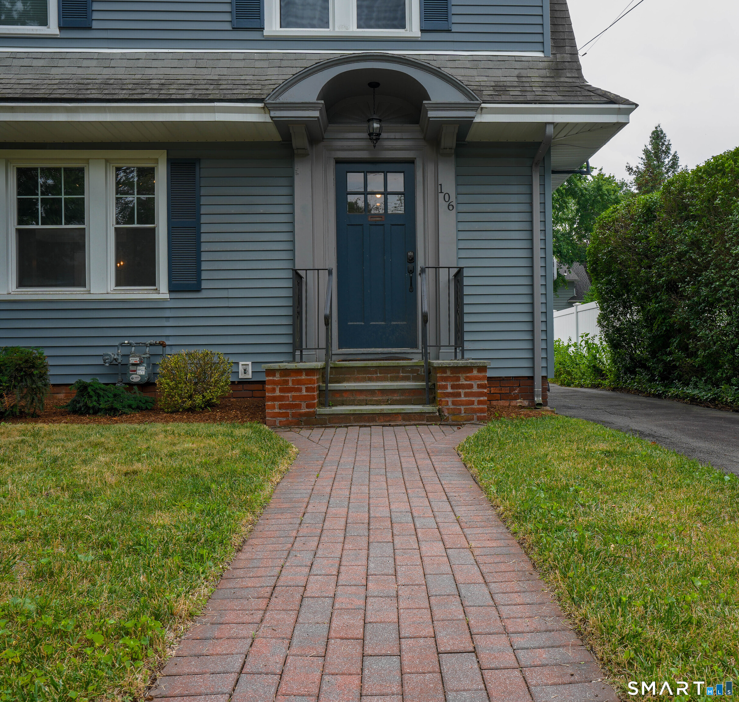 106 Filbert Street Hamden, CT 06517 - Photo 3 of 40