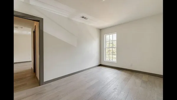 $3,125 | 1410 Hyde Park Boulevard, Unit 212, Houston, TX 77006