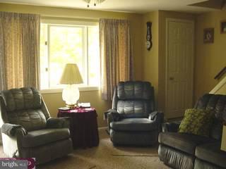 9 Longview Road Malvern, PA 19355 - Photo 3 of 6 Gallery Image 3
