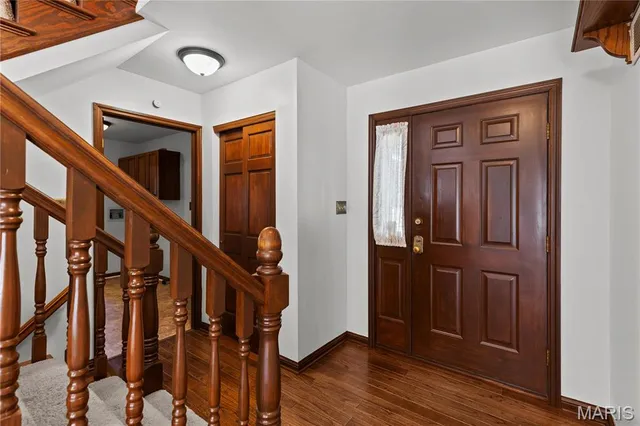 $2,900 | 3814 Melstone Court, Florissant, MO 63034