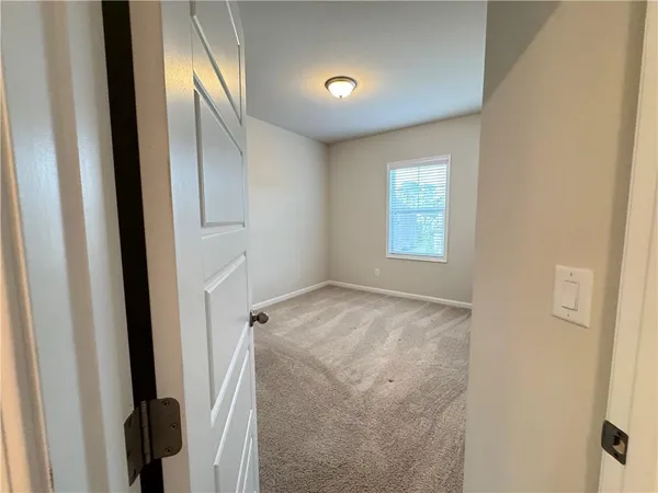 $3,200 | 1572 Dover Crk Lane, Grayson, GA 30017