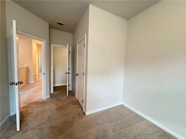 $3,200 | 1572 Dover Crk Lane, Grayson, GA 30017