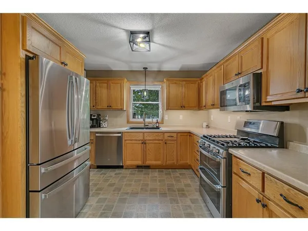 $345,000 | 2790 Ocarina Drive, Sauk Rapids, MN 56379