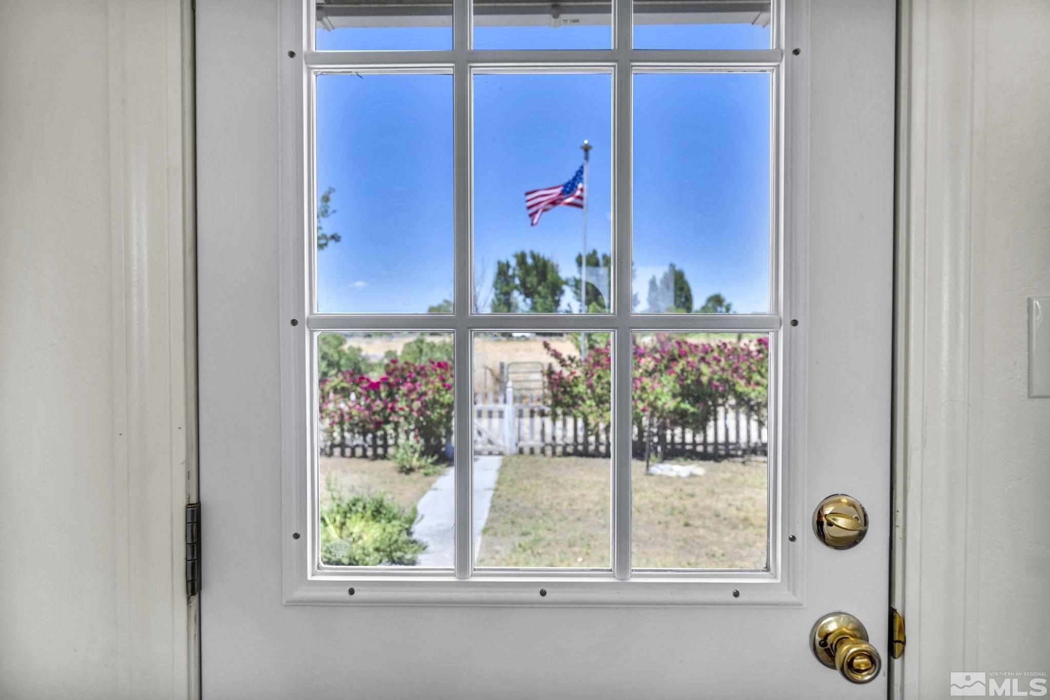 95 East Hwy 95a Yerington, NV 89447 - Photo 33 of 35 an outdoor view of a window and outside view