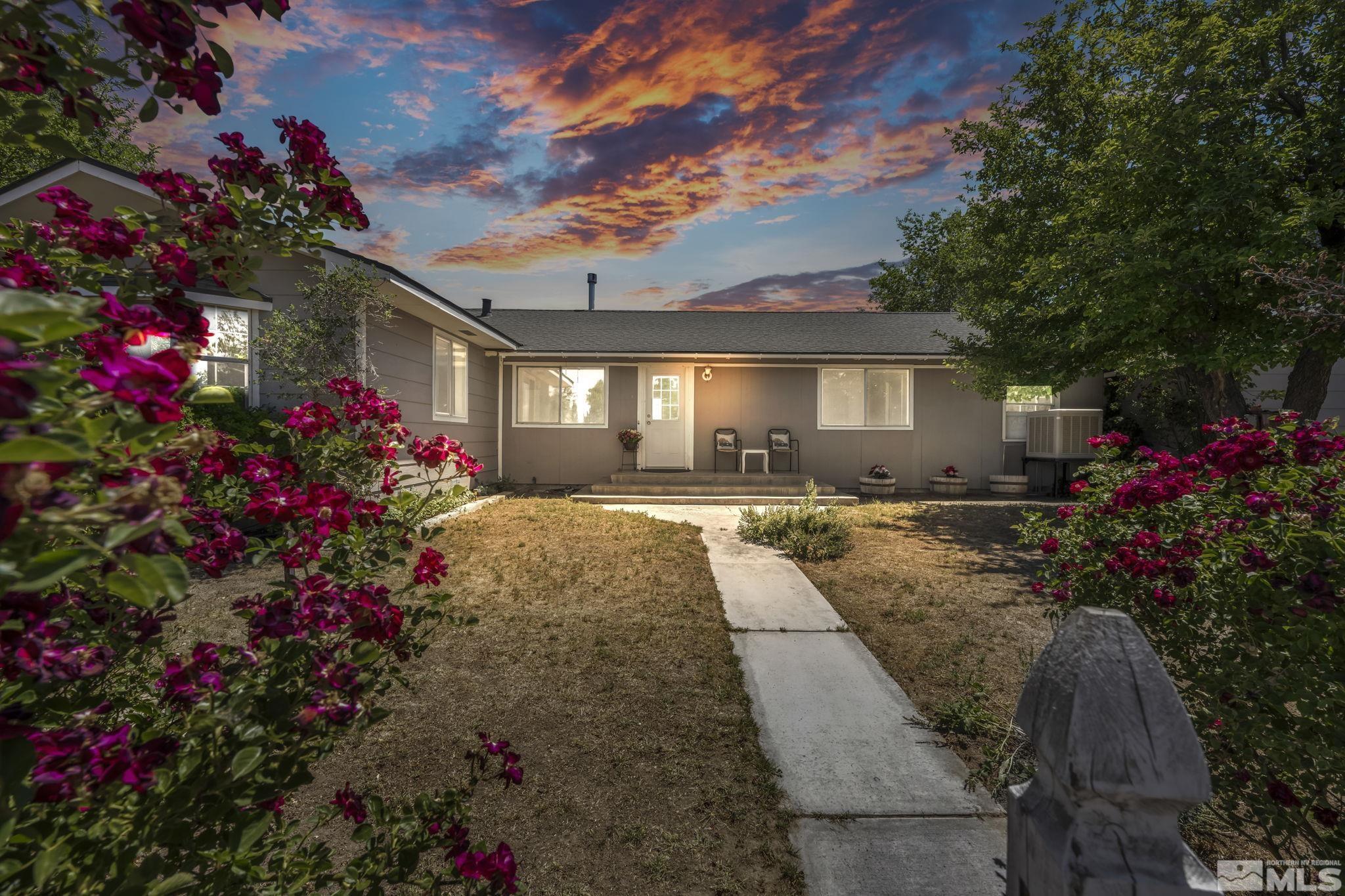 95 East Hwy 95a Yerington, NV 89447 - Photo 34 of 35 a view of entryway and flowers