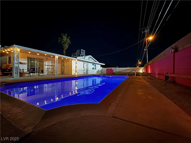 $2,750 | 1921 Sombrero Drive, Las Vegas, NV 89169