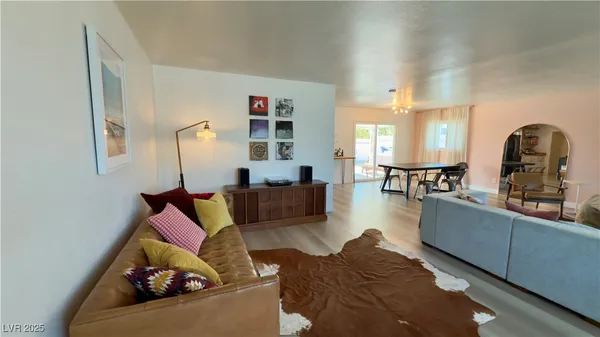 $2,750 | 1921 Sombrero Drive, Las Vegas, NV 89169