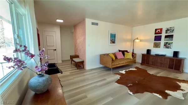 $2,750 | 1921 Sombrero Drive, Las Vegas, NV 89169