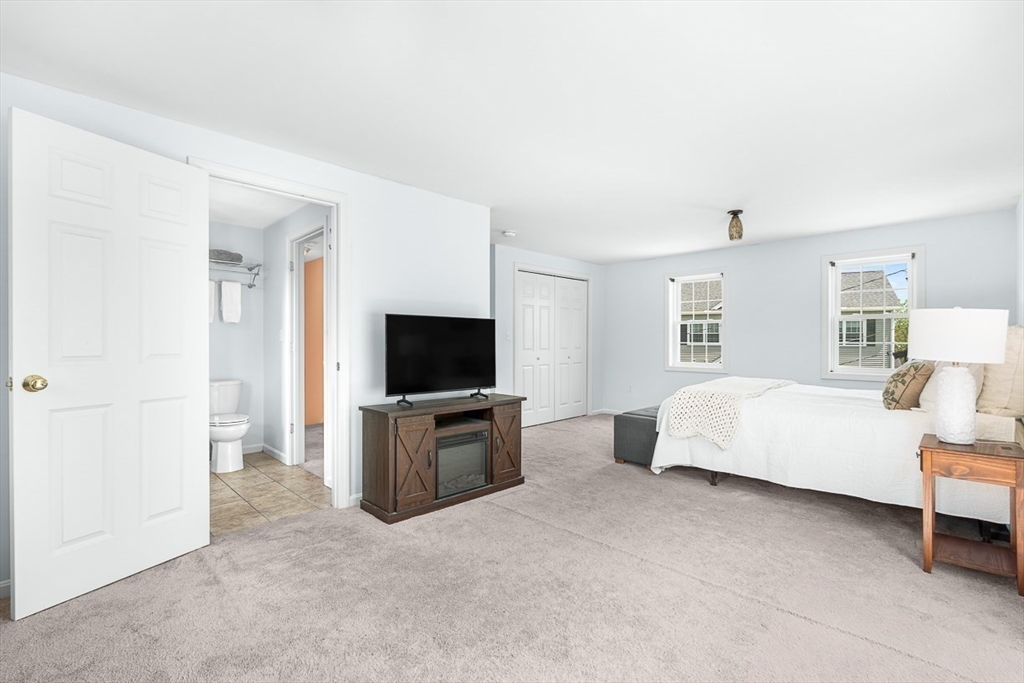 25 Gordon Road Lynn, MA 01904 - Photo 14 of 35