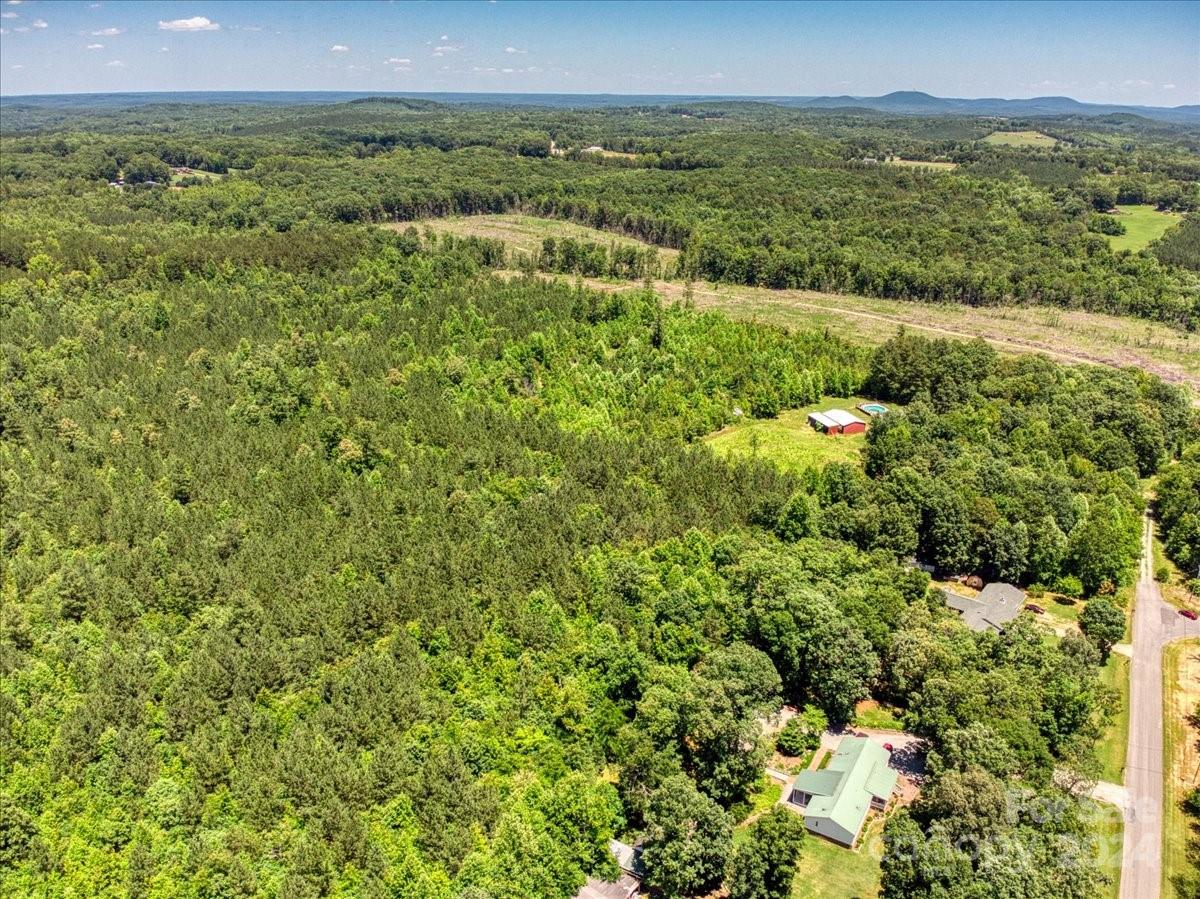 439 Hunters Chase Road, Unit NONE Lexington, NC 27292 - Photo 9 of 16 Gallery Image 9