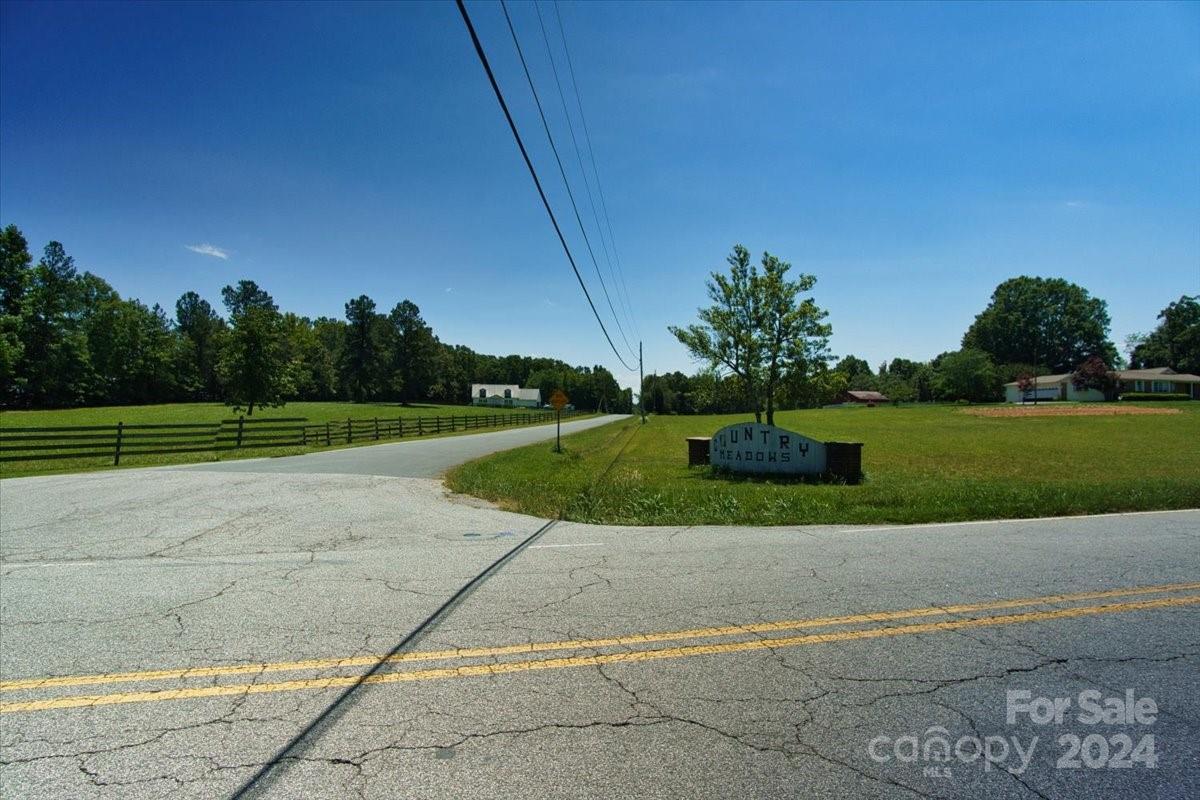 439 Hunters Chase Road, Unit NONE Lexington, NC 27292 - Photo 10 of 16 Gallery Image 10