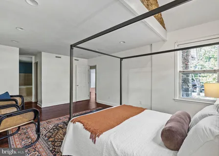 $640,000 | 6653 Lincoln Drive, Philadelphia, PA 19119