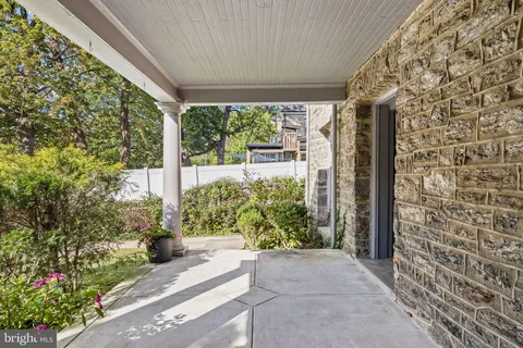 $640,000 | 6653 Lincoln Drive, Philadelphia, PA 19119