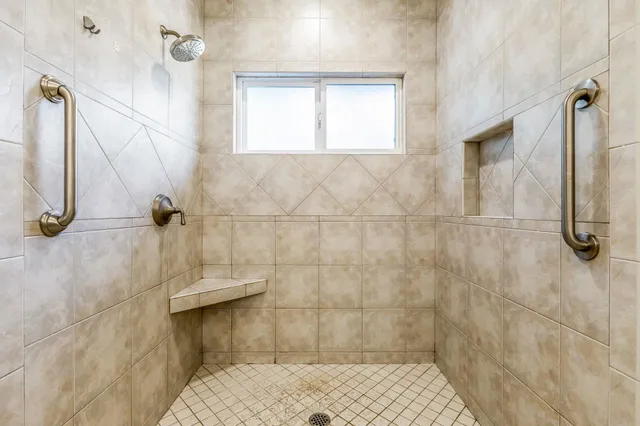 $1,349,000 | 33 Keoneloa Street, Wailuku, HI 96793