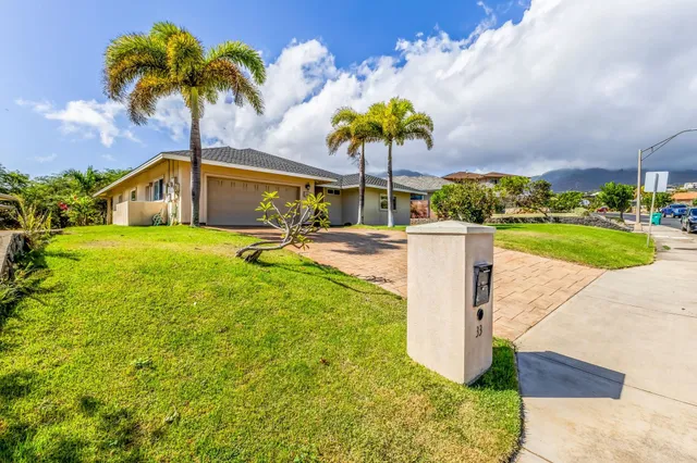 $1,349,000 | 33 Keoneloa Street, Wailuku, HI 96793