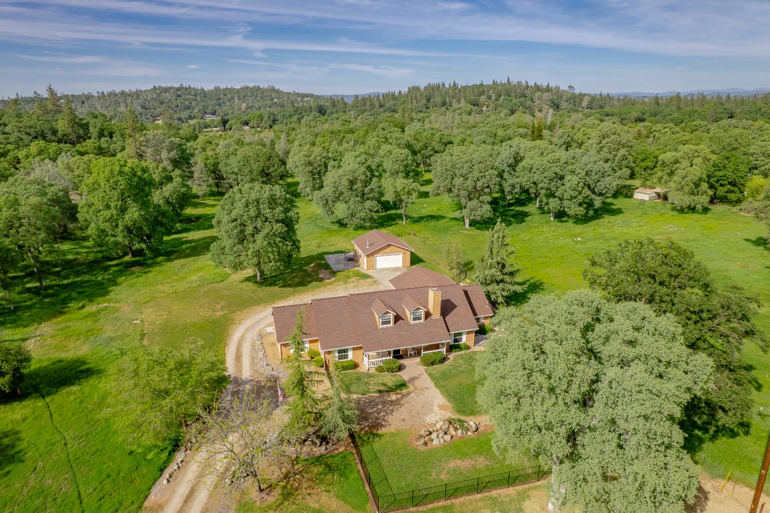 26583 Table Meadow Road Auburn, CA 95602 - Photo 2 of 77