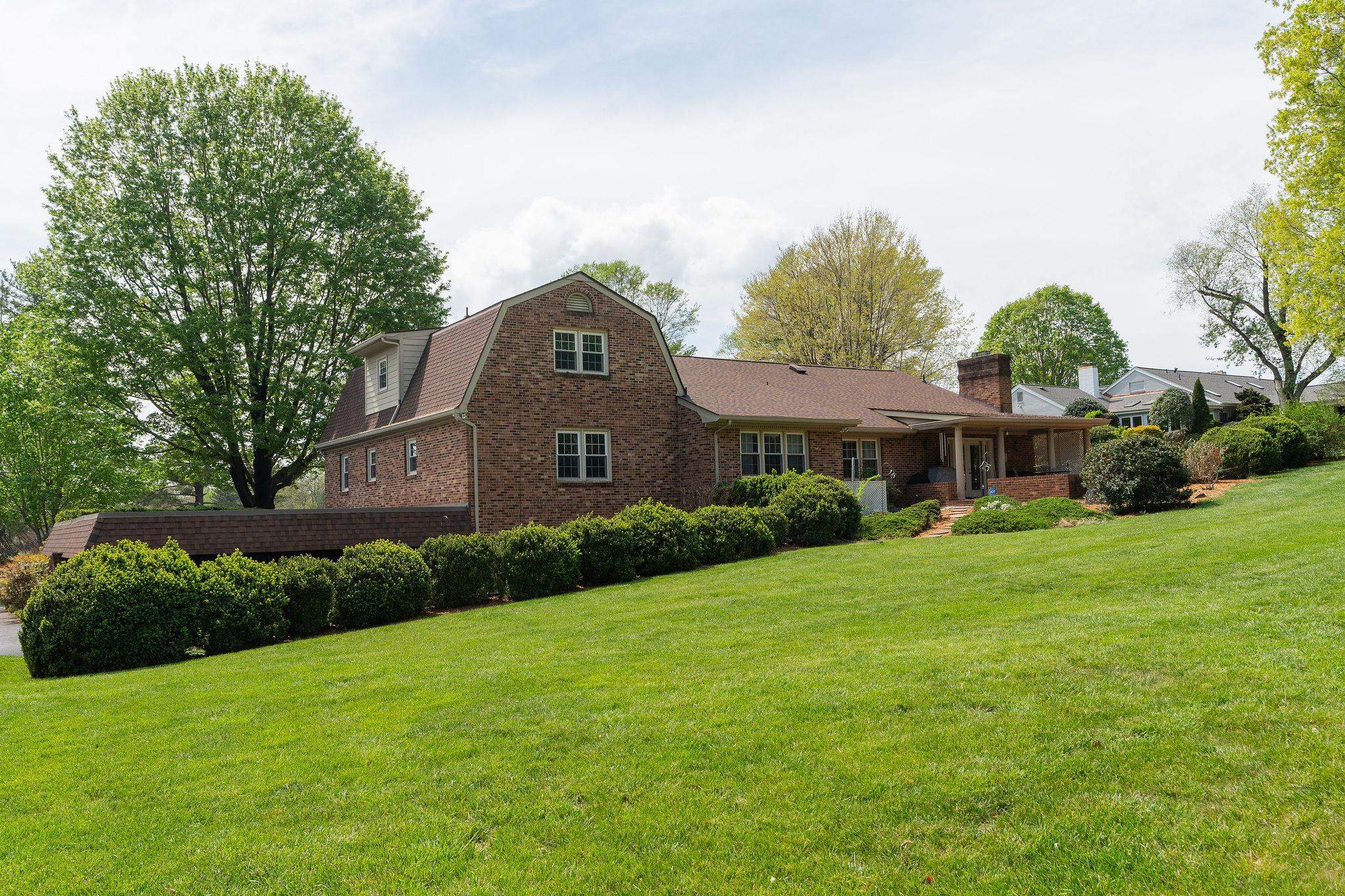 812 Meadowbrook Road Waynesboro, VA 22980 - Photo 13 of 75