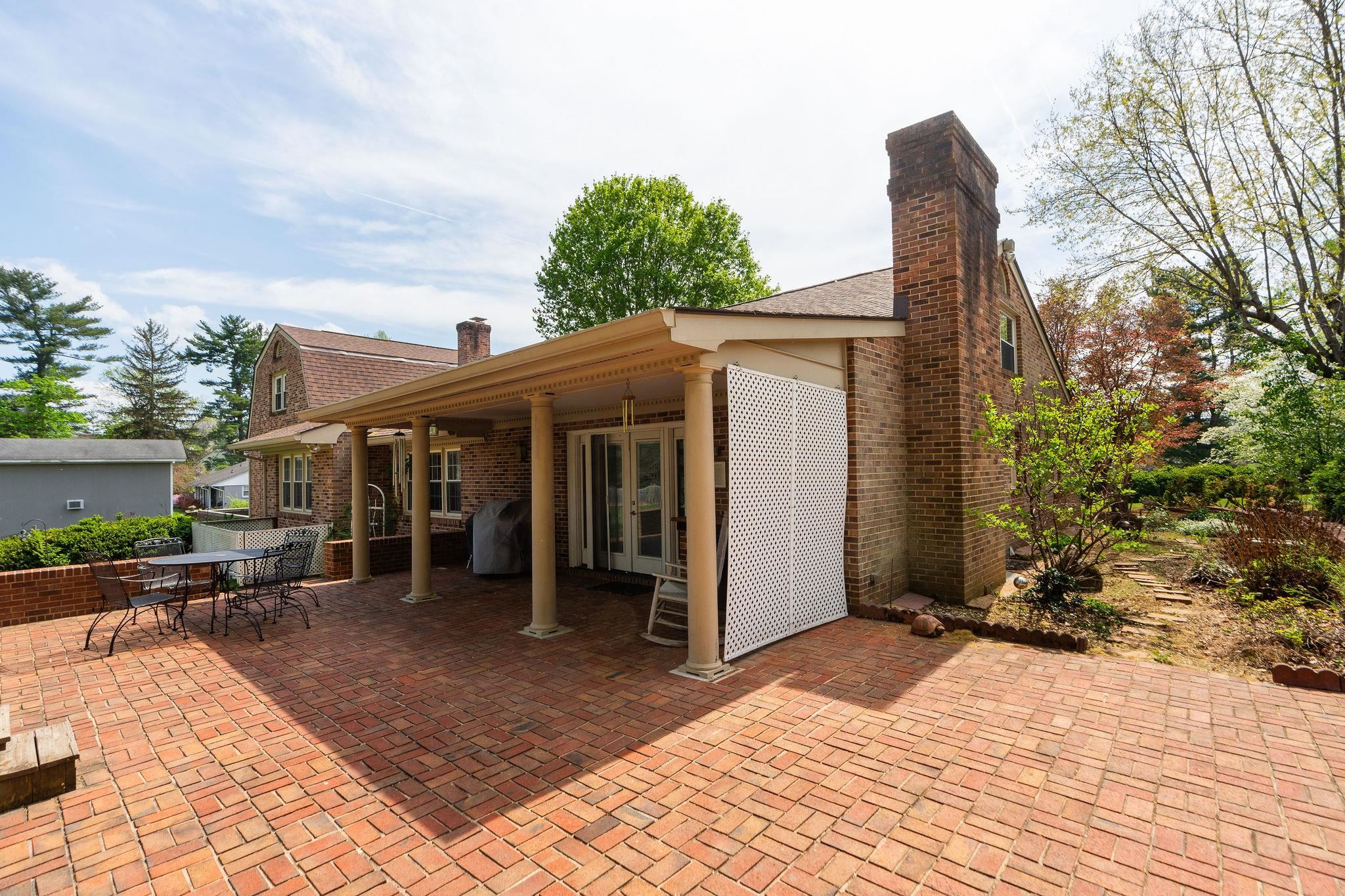 812 Meadowbrook Road Waynesboro, VA 22980 - Photo 18 of 75 BRICK PATIO