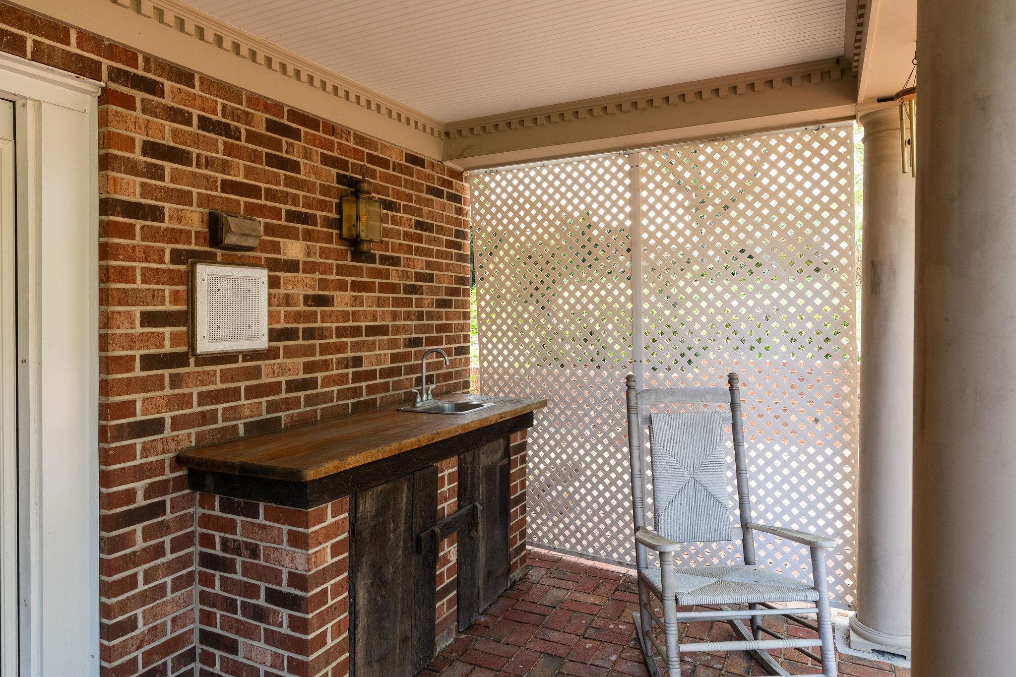 812 Meadowbrook Road Waynesboro, VA 22980 - Photo 21 of 75