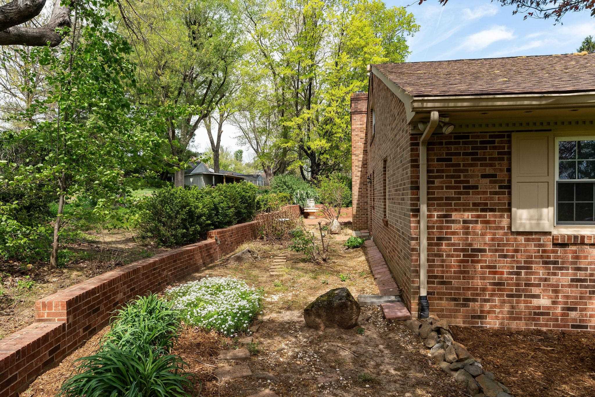 812 Meadowbrook Road Waynesboro, VA 22980 - Photo 25 of 75