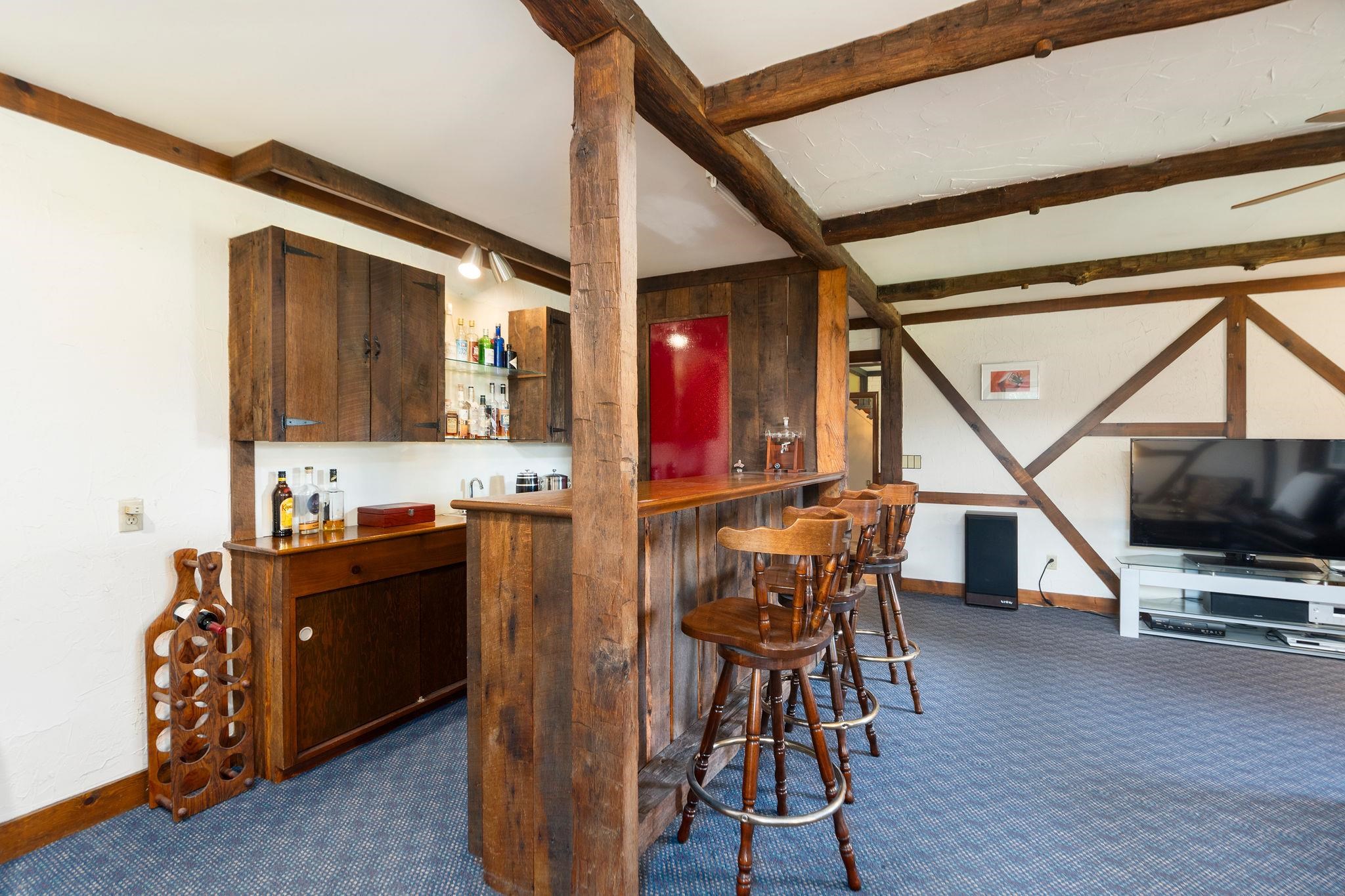 812 Meadowbrook Road Waynesboro, VA 22980 - Photo 47 of 75 BAR