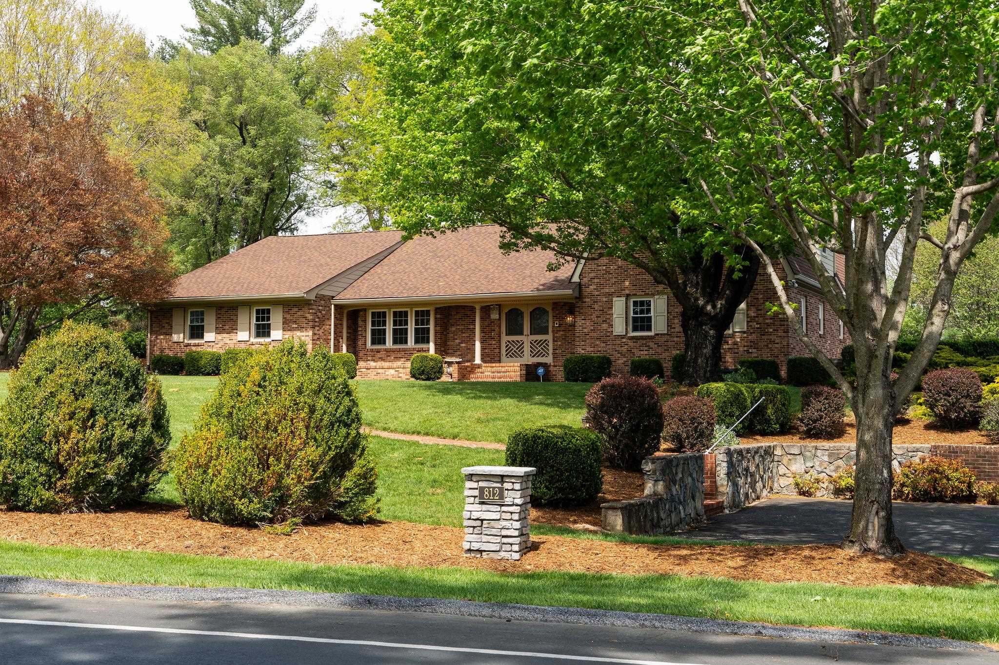 812 Meadowbrook Road Waynesboro, VA 22980 - Photo 10 of 75