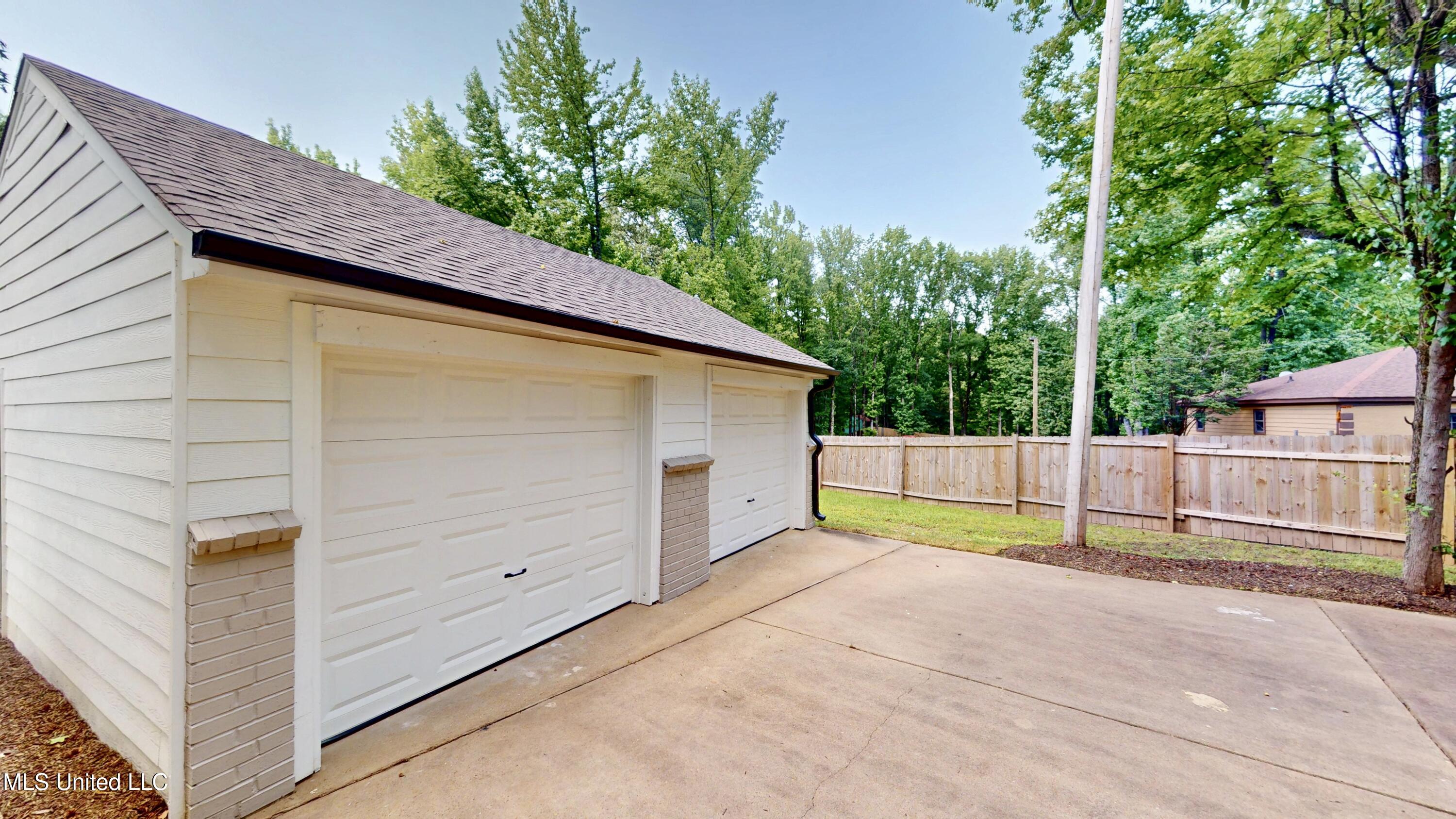 3740 Pleasant Hill Road Nesbit, MS 38651 - Photo 6 of 59 3740-Pleasant-Hill-Rd-06122025_104605