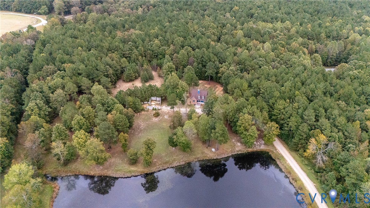 7491 Richmond Road Amelia Court House, VA 23002 - Photo 35 of 39 an aerial view of a residential houses with outdoor space