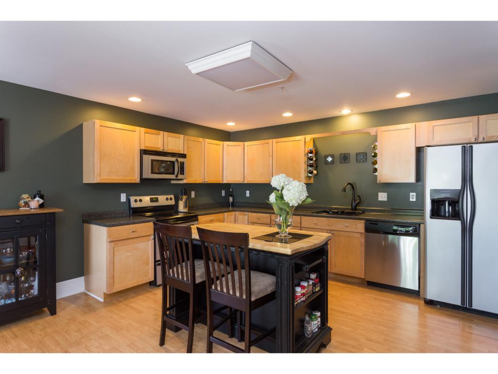 6 Bigos Court, Unit 6 Rochester, NH 03867 - Photo 9 of 32