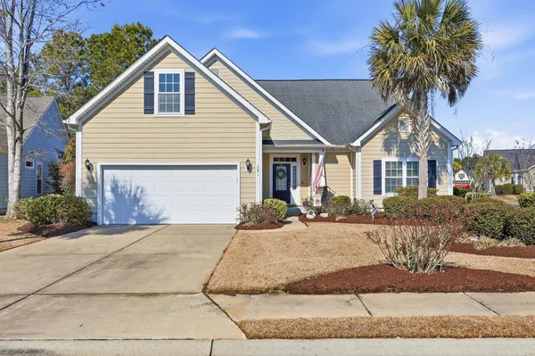 $610,000 | 281 Outboard Drive, Murrells Inlet, SC 29576