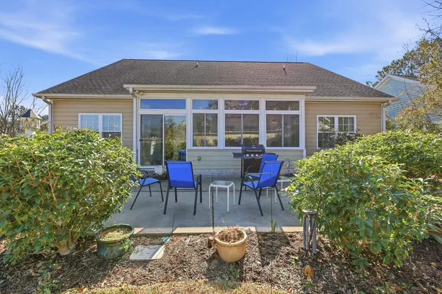 $635,000 | 281 Outboard Drive, Murrells Inlet, SC 29576