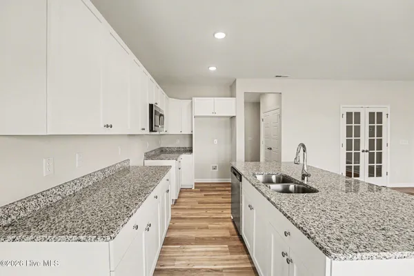 $279,706 | 133 Tuscarora Drive, La Grange, NC 28551