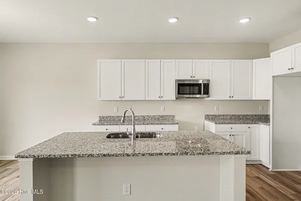 $279,706 | 133 Tuscarora Drive, La Grange, NC 28551