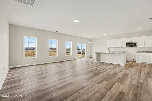 $279,706 | 133 Tuscarora Drive, La Grange, NC 28551