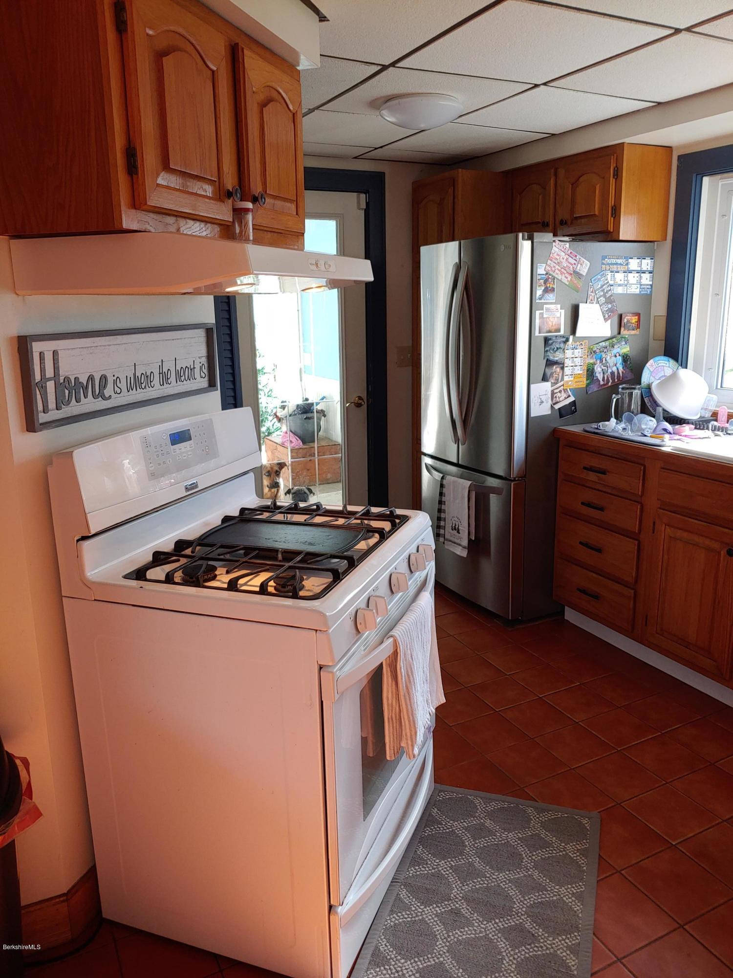 2 Russell Stage Road Blandford, MA 01008 - Photo 11 of 20 Interior 3